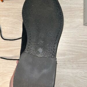 Fancy black detailed dress shoes